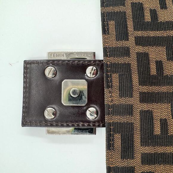 Fendi FF Tobacco Zucca Baguette Shoulder Bag Canvas Leather SHW Authentic CoA - Picture 15 of 16